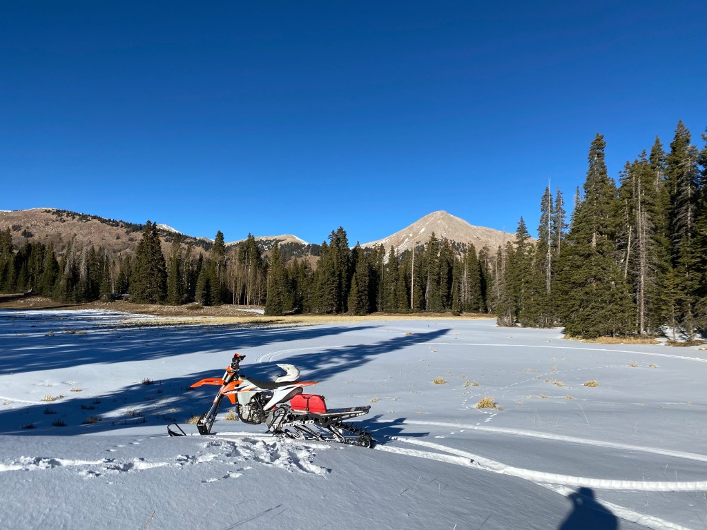 Early Snow in the La&nbsp;Sals
